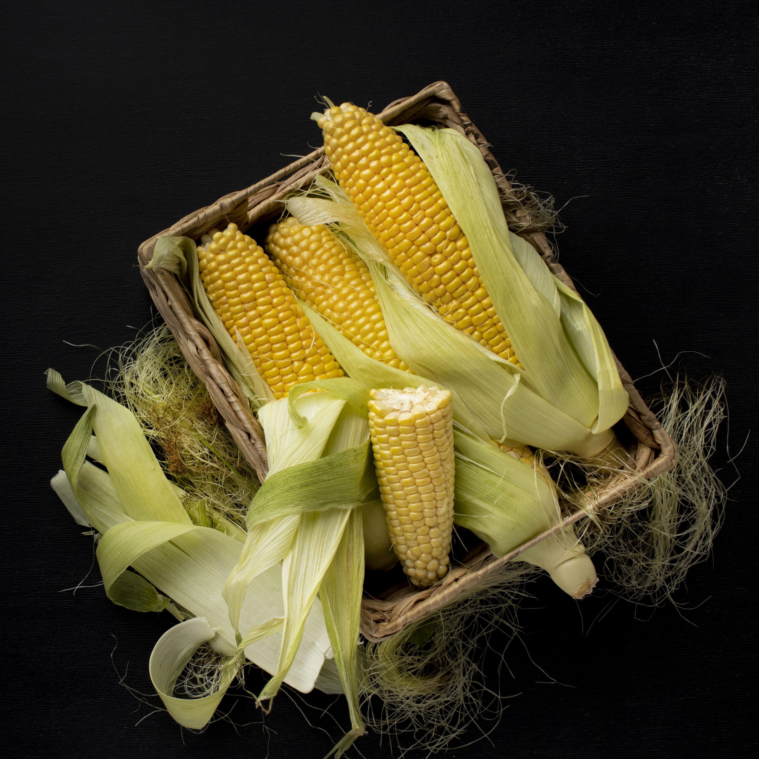 flat-lay-fresh-corn-composition flat-lay-fresh-corn-composition